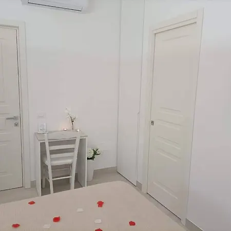 Le Chic סנט'אנטוניו אבאטה