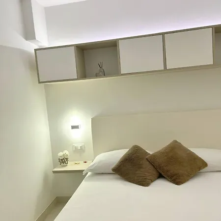 Le Chic 4*