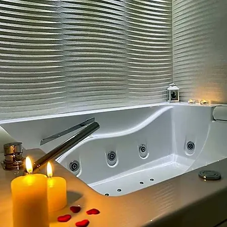 Le Chic Bed & Breakfast 4*