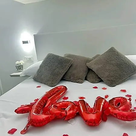 Le Chic Bed & Breakfast SantʼAntonio Abate